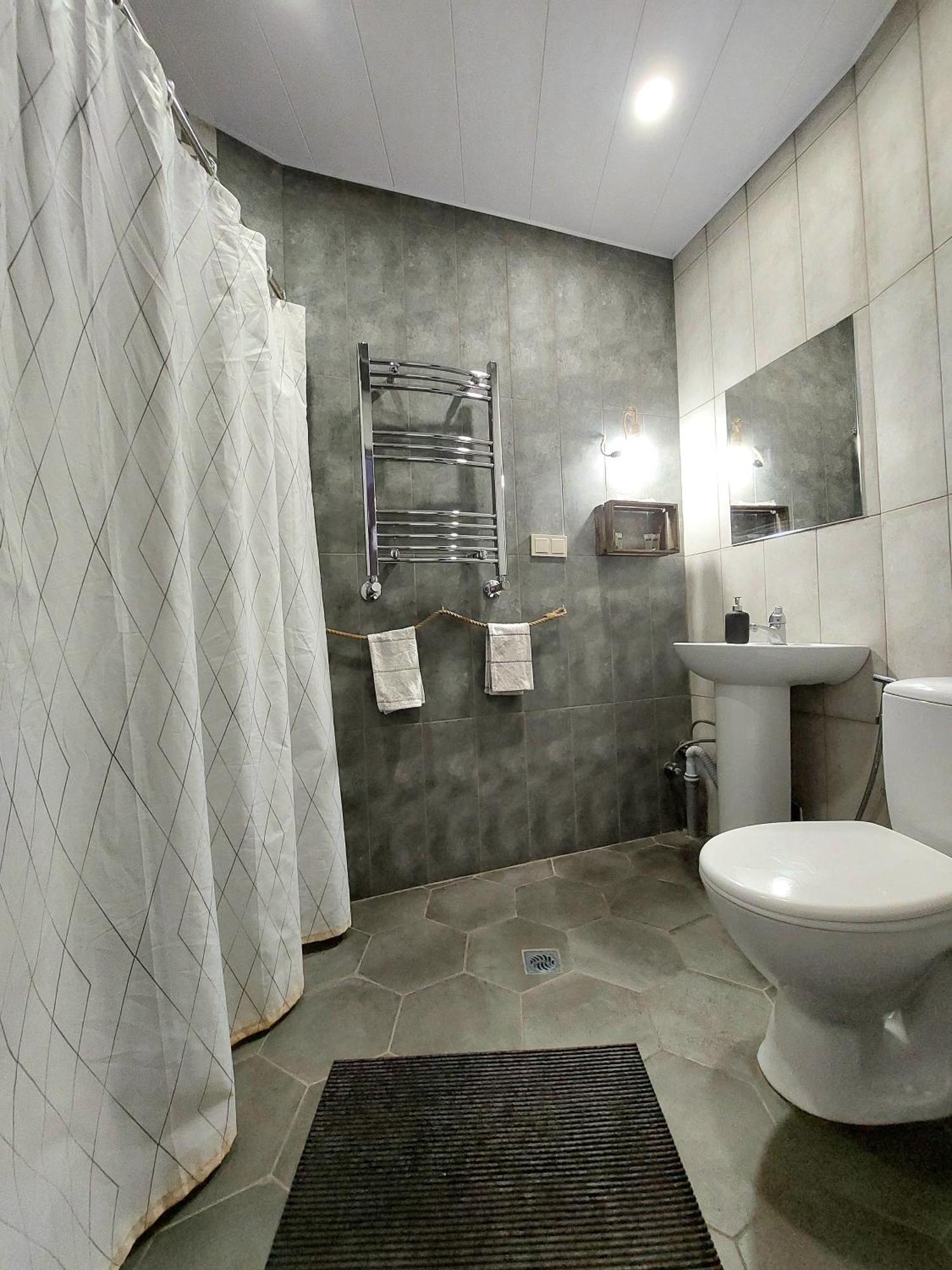 Blur Inn Gallery Jerevan Buitenkant foto